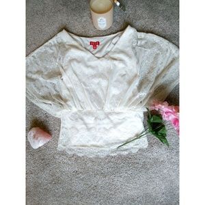 Stunning Off White Lace Blouse!!